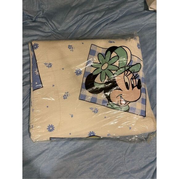 Vintage Beacon Blanket Gingham Minnie Mouse Blanket New 72”x90” - Picture 3 of 10